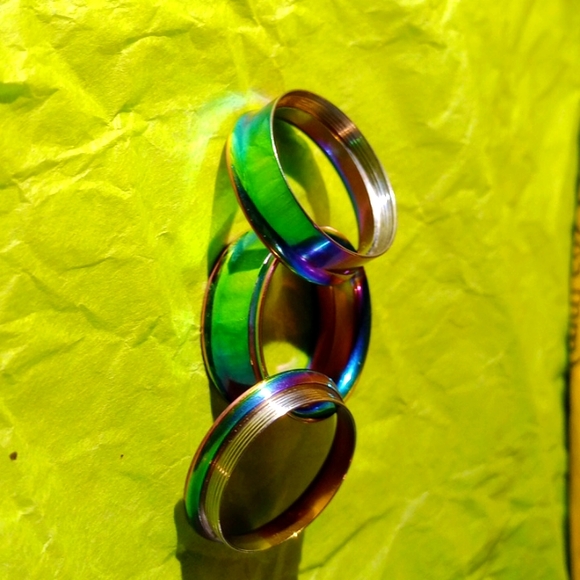 RAINBOW STAINLESS STEEL SCREW BACK TUNNELS - Picture 3 of 5